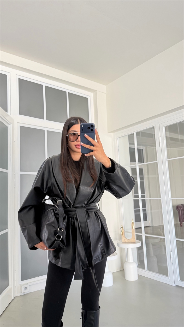 Siyah Kuşaklı Astarlı Deri Ceket GAUS-02040