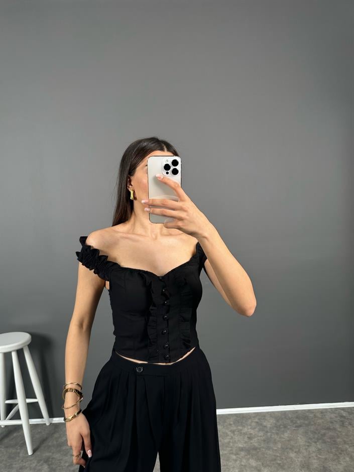 Varro Siyah İnci Detaylı Crop