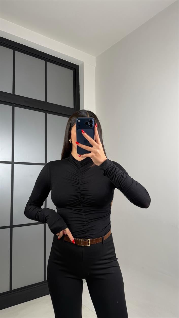 Siyah Drape Detaylı Transparan Bluz GAUS-01005