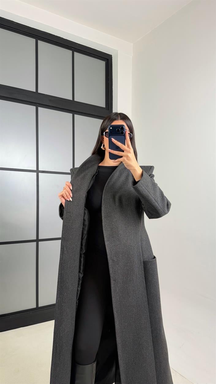 Antrasit Slim Cut Vatkalı Astarlı Önü Düğmeli Kaban GAUS-00835