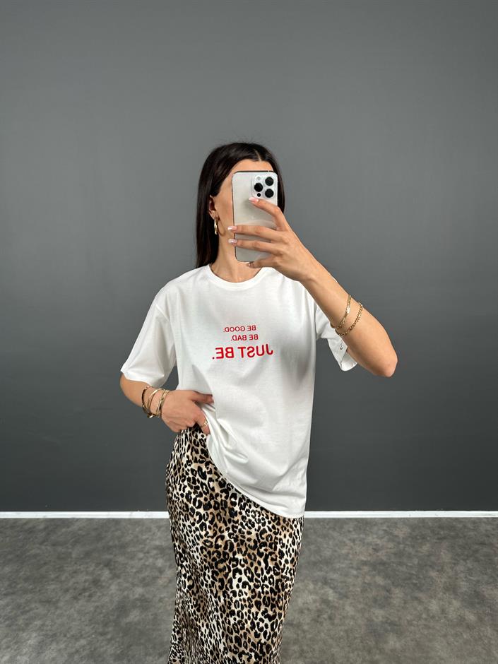 Beyaz Kırmızı Baskılı Oversize Tshirt 