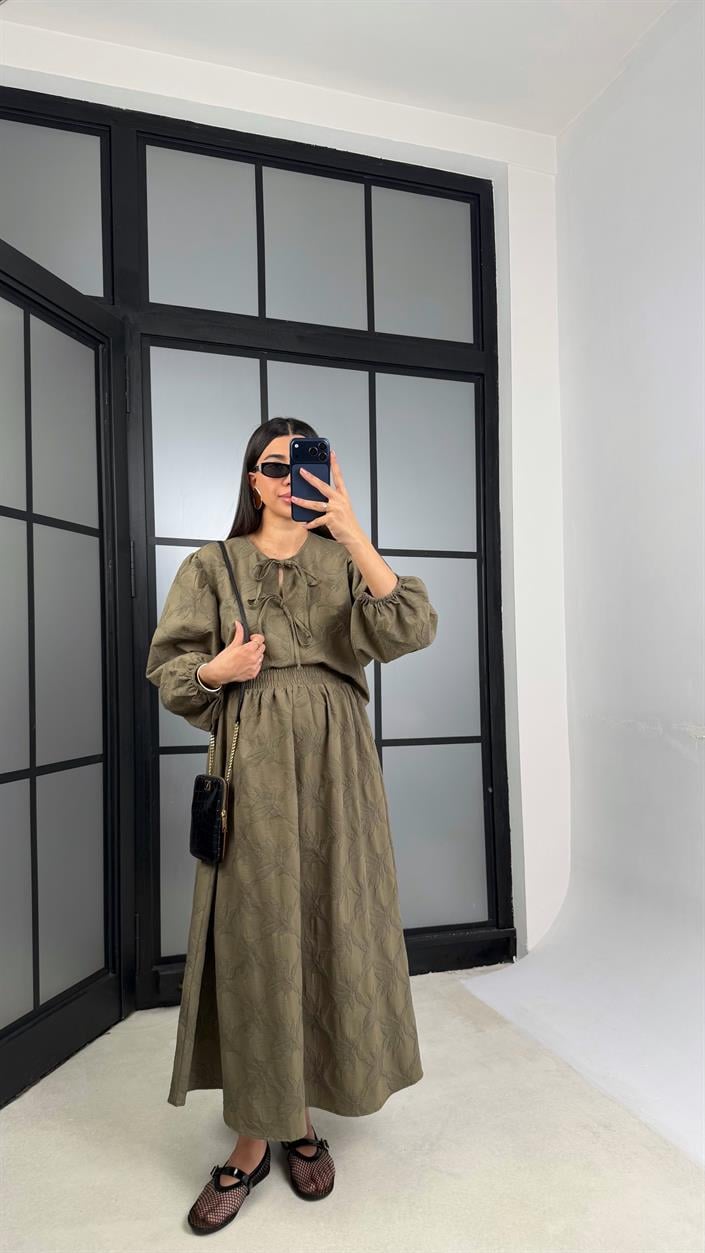 Haki Çiçek Nakışlı Gömlek Beli Lastikli Etek Takım GAUS-01182