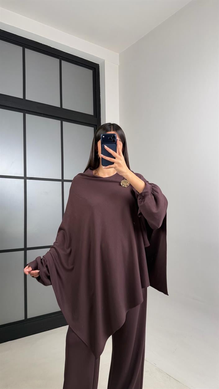 Acı Kahve Gold Tokalı Pelerin Bluz Beli Lastikli Pantolon Modal Kumaş Takım GAUS-00871