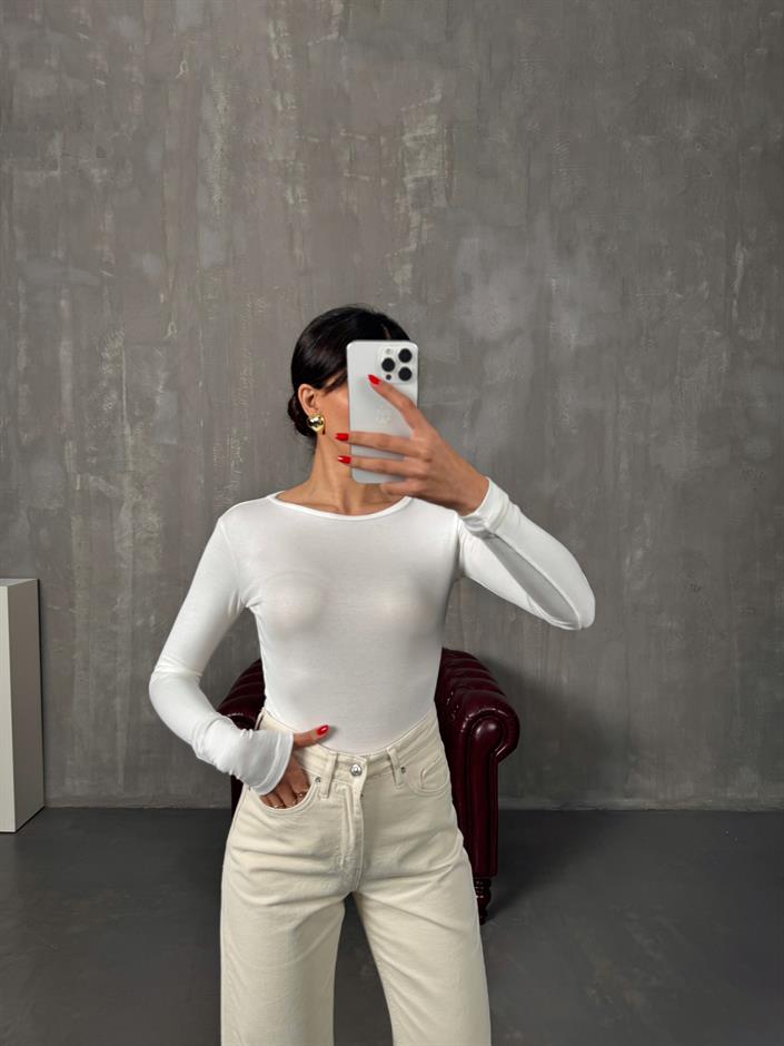 Toffe Ekru Oys Kumaş Geniş Yaka Bluz