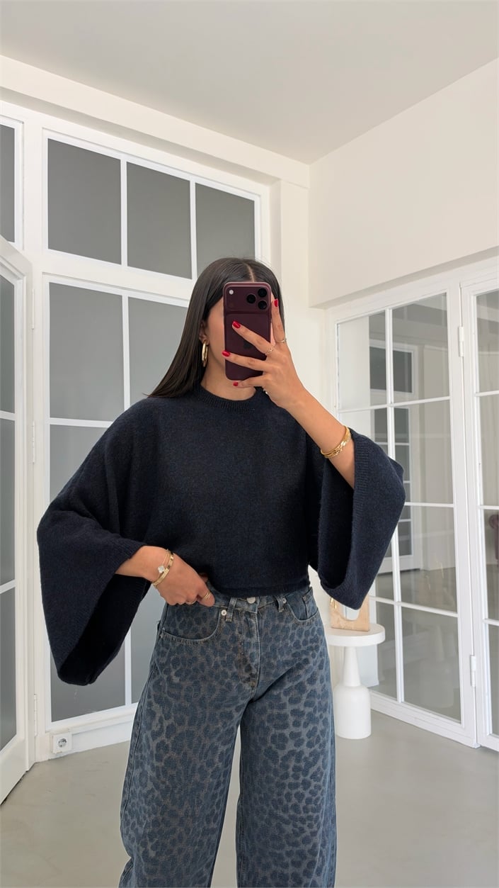Lacivert Yarasa Kol Crop Kazak GAUS-02252