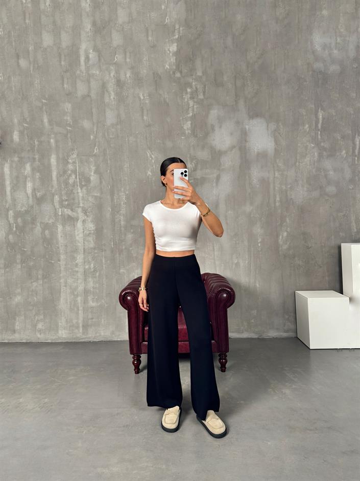 Jeny Siyah Triko Pantolon