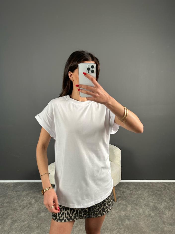 MN Beyaz Kol Katlamalı Basic Tshirt