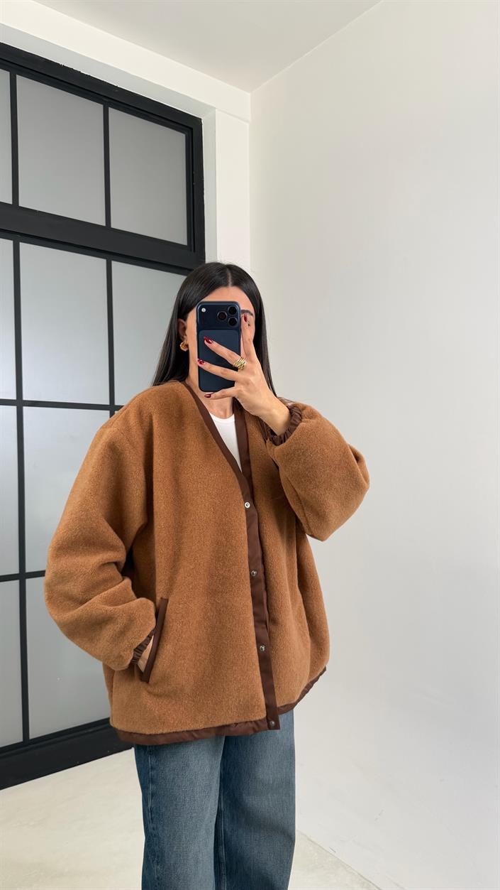 Kahve Çıtçıt Düğmeli Astarlı Peluş Ceket GAUS-00632