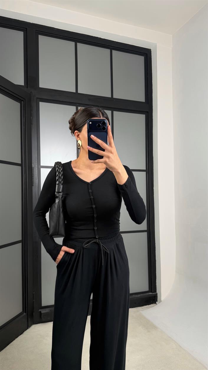 Siyah Düğmeli Bluz Beli Lastikli Eşofman Kaşmir Dokulu Takım GAUS-01333