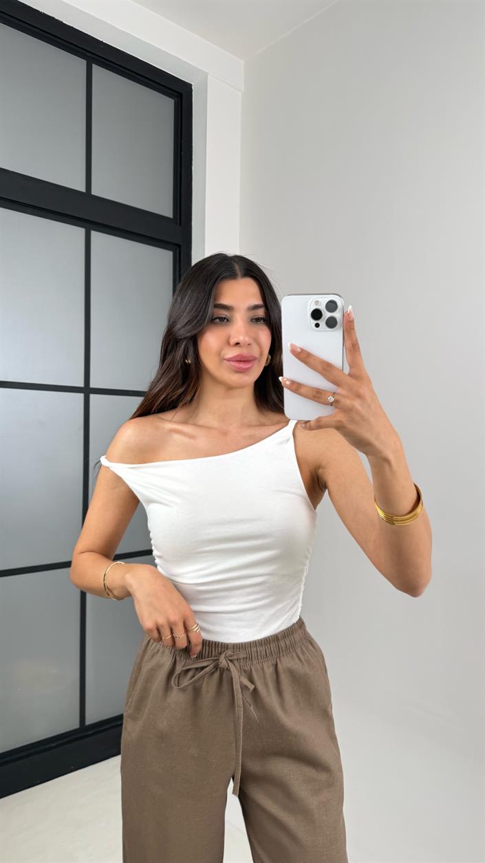 Beyaz Burgu Askılı ZR Muadil Astarlı Bluz Gaus00622