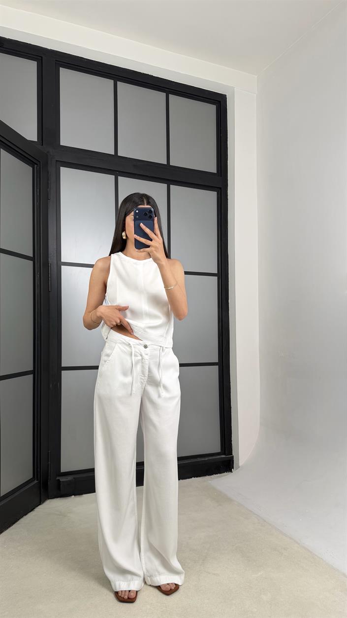 Beyaz Fermuarlı Bluz Beli Kuşaklı Pantolon İkili Denim Takım GAUS-01379 GAUS-01512