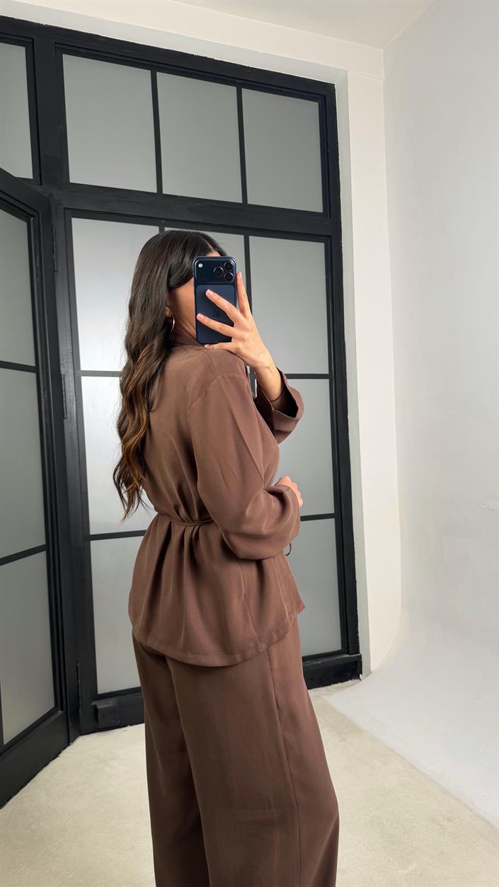 Kahve Broş Detaylı Kimono Beli Lastikli Pantolon Takım GAUS-01345