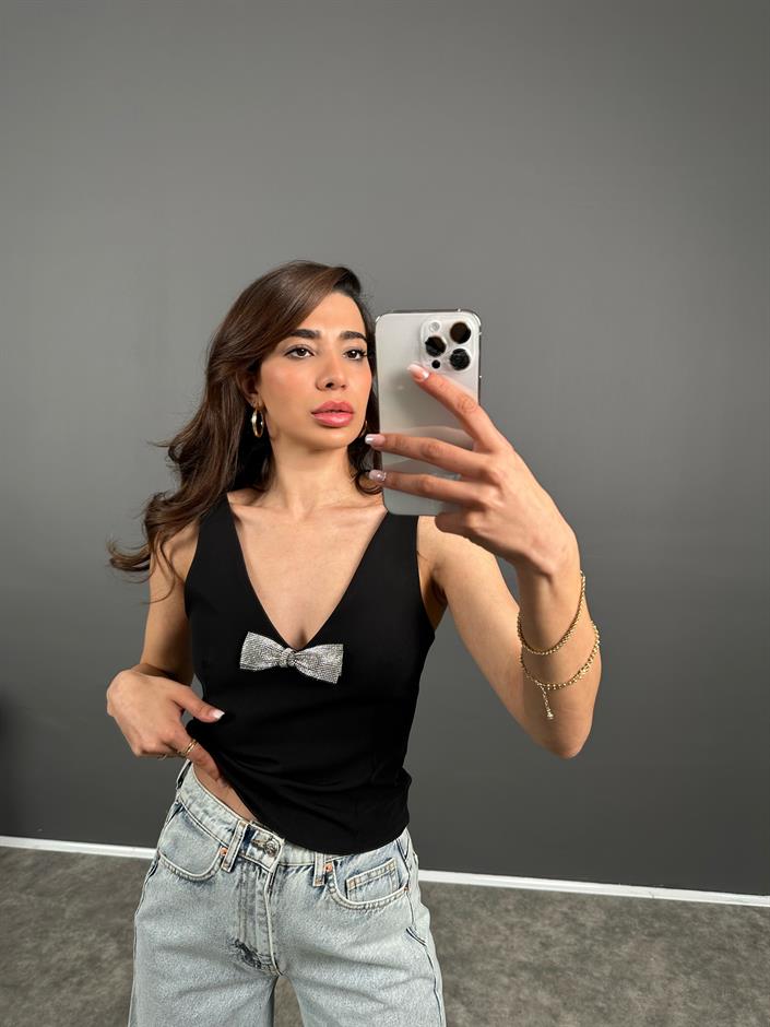 Siyah Zr Model Fiyonklu Bluz 