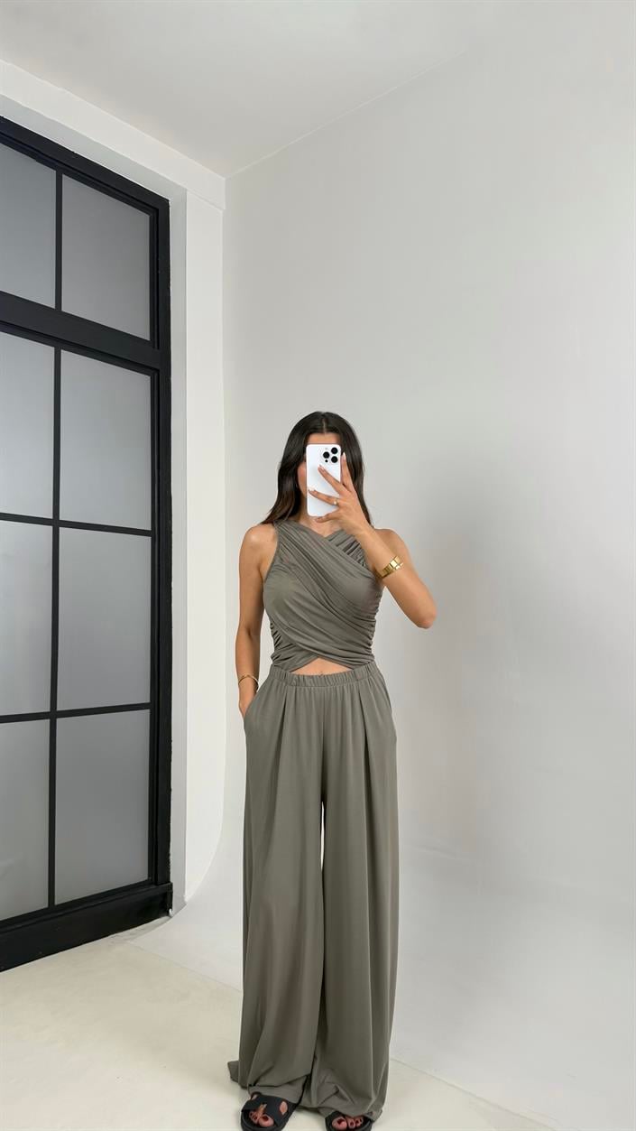 Haki Oys Muadil Dekolteli Beli Lastikli Cepli Modal Kumaş Tulum Gaus00648