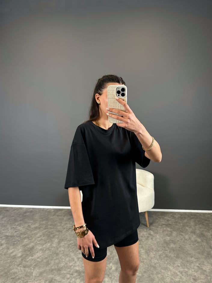 Siyah Bisiklet Yaka Basic Tshirt