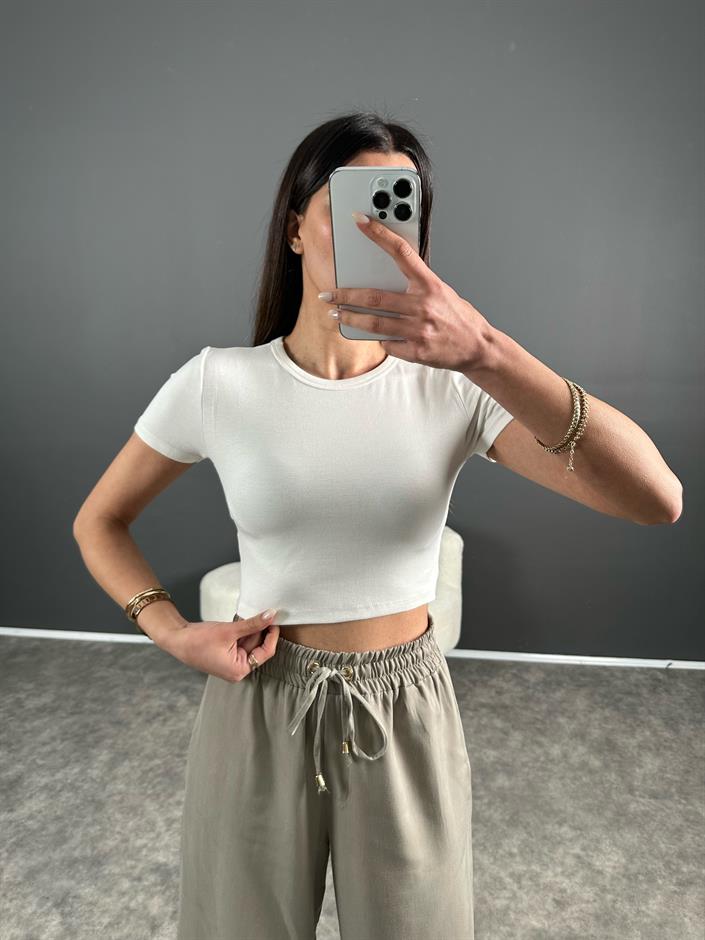Ales Beyaz Crop Basic Tshirt 