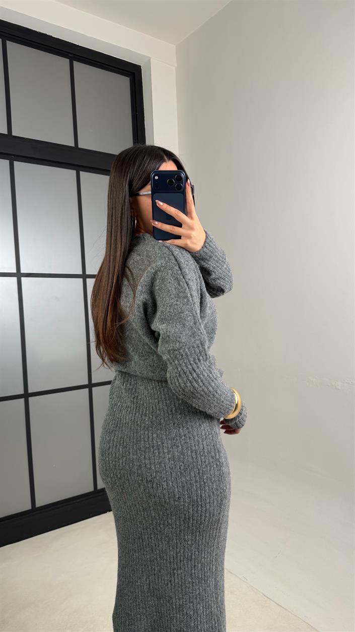 Gri Yumuşak Dokulu Triko Elbise GAUS-01083