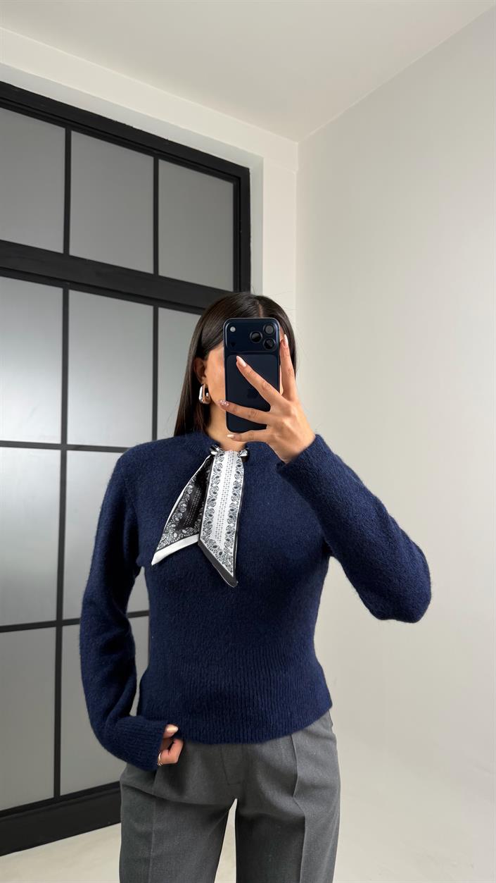 Lacivert Fular Detaylı Triko Kazak GAUS-00830