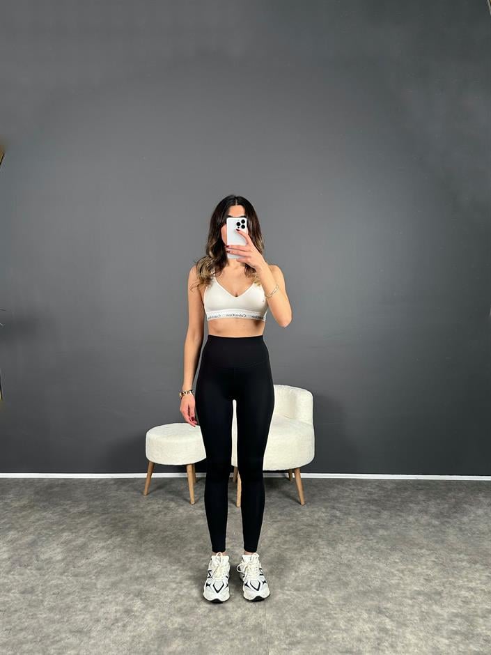 Oysh Siyah Şardonlu Tayt 