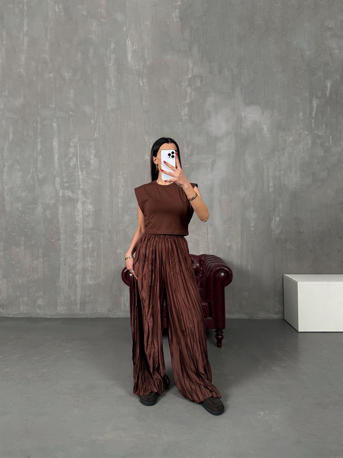 Helori Kahve Rahat Kırışık Pantolon