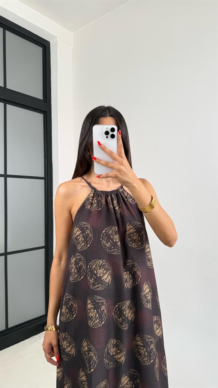 Acı Kahve Halter Yaka Gold Desenli Cep Detaylı Astarlı Keten Elbise GAUS-0052
