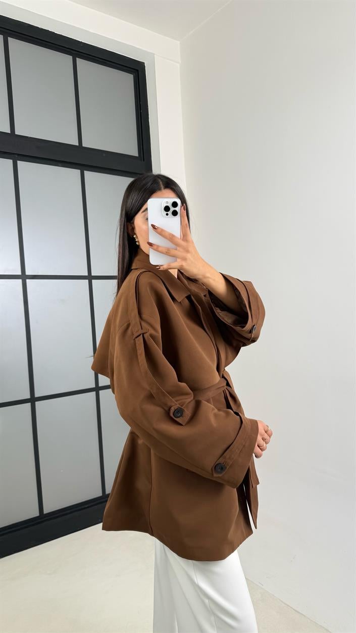 Acı Kahve Astarlı Cep Detaylı Kuşaklı Kısa Trençkot GAUS-00192