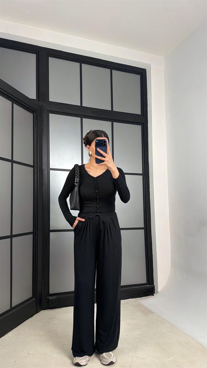 Siyah Düğmeli Bluz Beli Lastikli Eşofman Kaşmir Dokulu Takım GAUS-01333