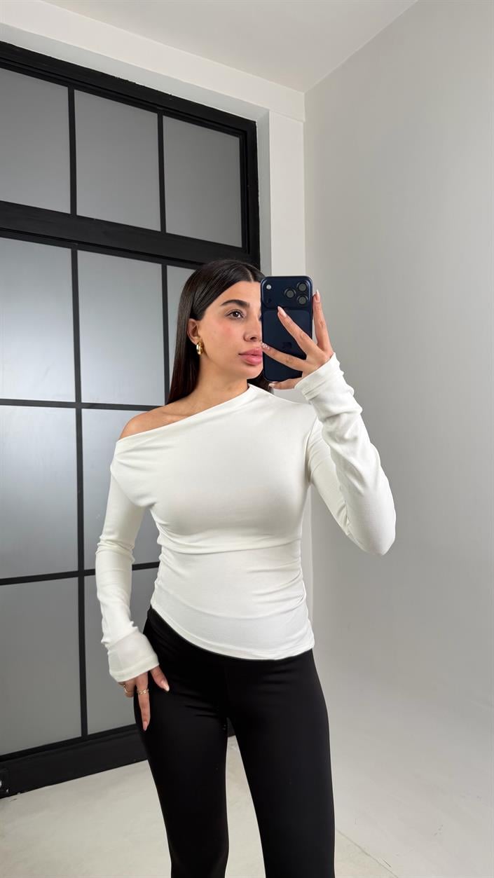 Ekru Kayık Yaka Örme Bluz GAUS-00872