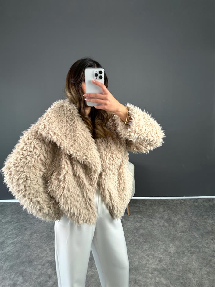 Otilia Bej Peluş Kürk 