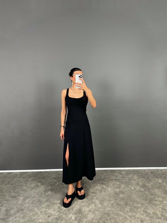Uxor Siyah Askılı Yırtmaçlı Uzun ZR Model Keten Elbise