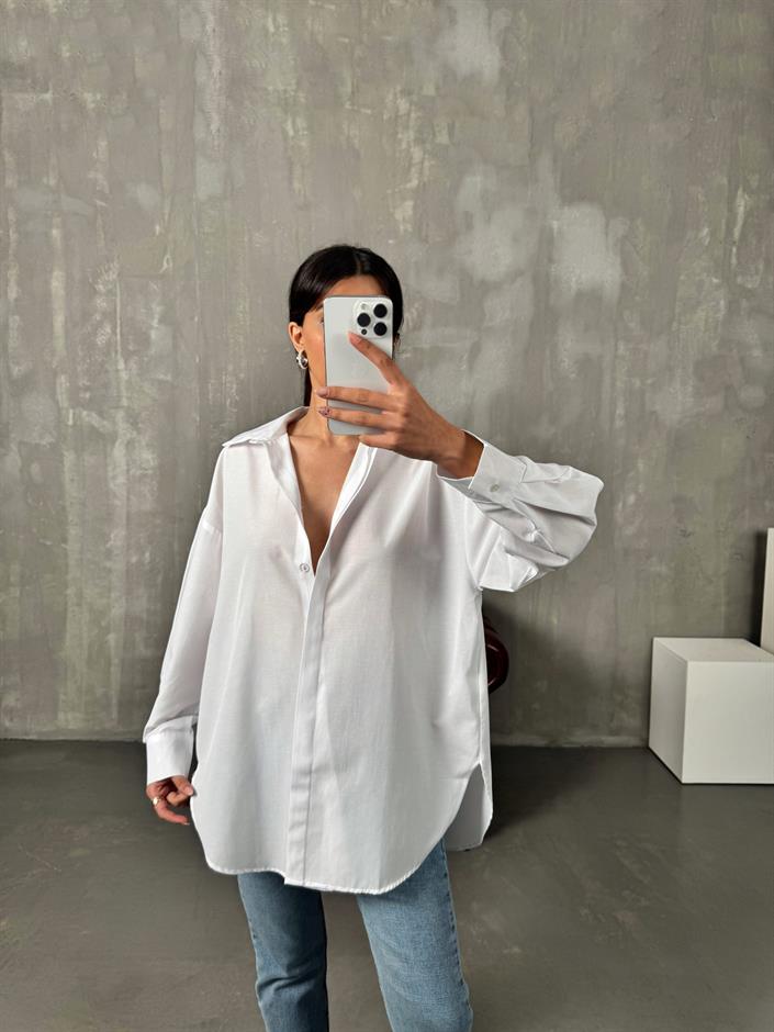 Rese Beyaz Basic Gizli Düğmeli Oversize Gömlek