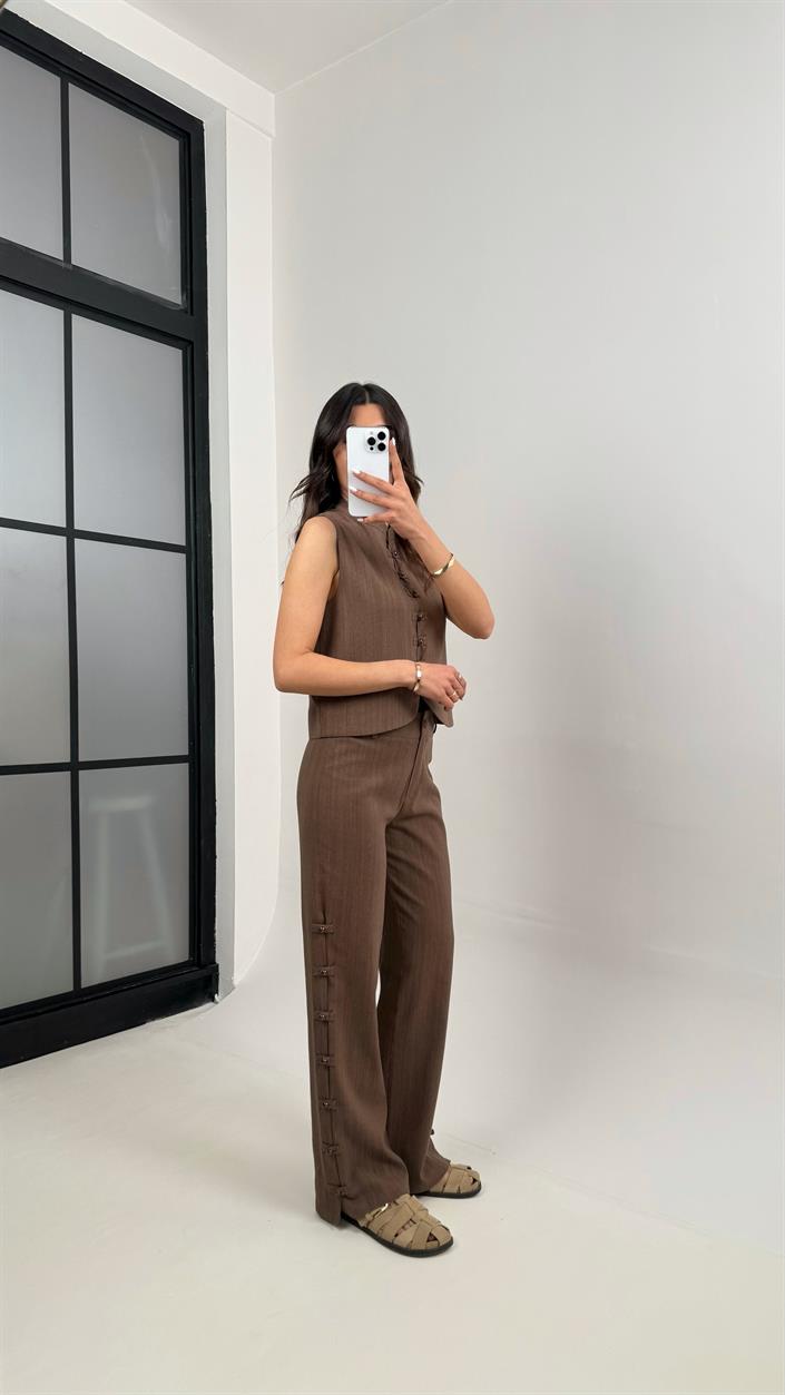 Kahve Düğmeli Tasarım Yelek Pantolon Keten Takım Gaus00339