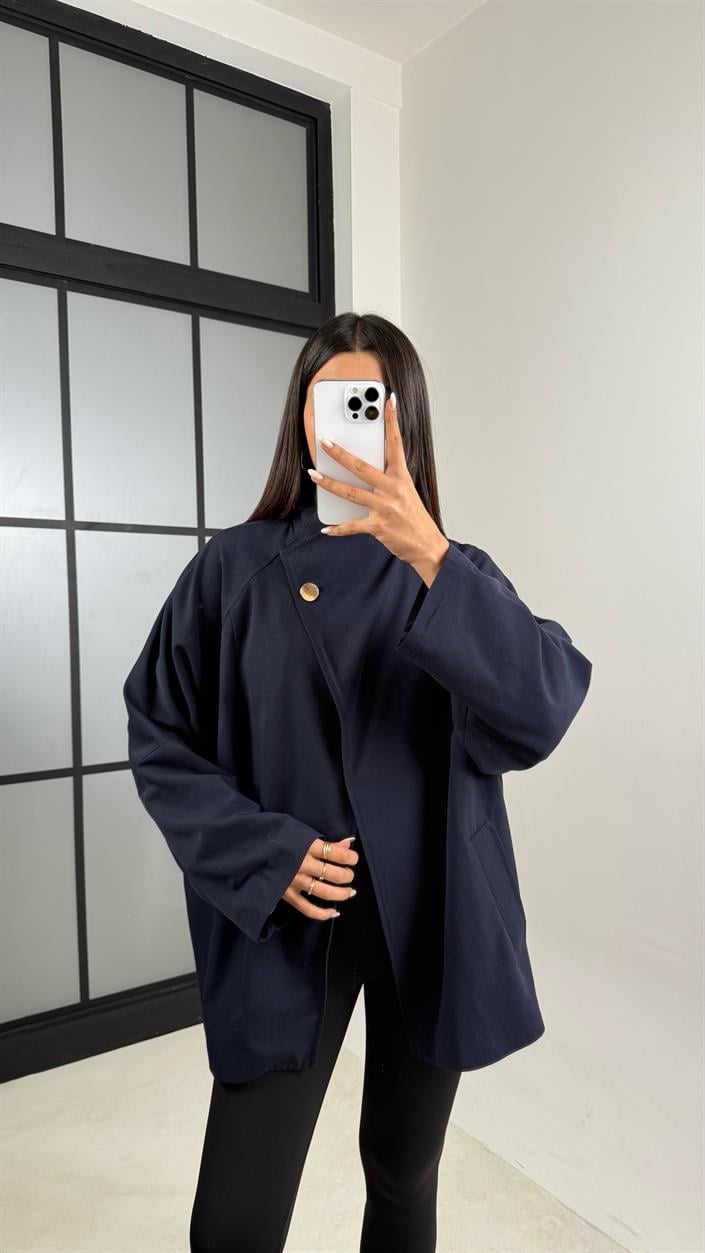 Lacivert Dik Yaka Cepli Astarlı Asimetrik Tasarım Trençkot GAUS-00476