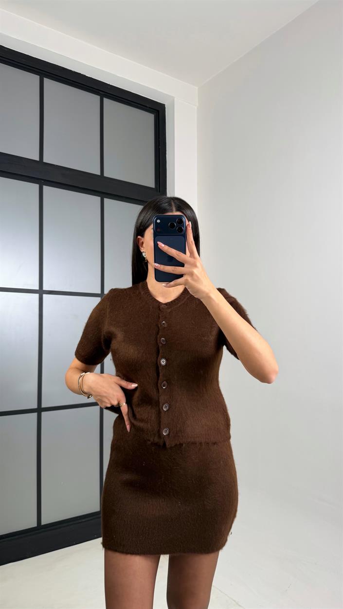 Kahve Kısa Kol Düğmeli Bluz Beli Lastikli Etek İkili Triko Takım GAUS-00822