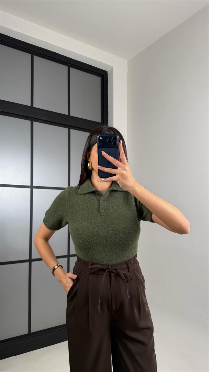 Yeşil Polo Yaka MD Muadil Yumuşak Dokulu Kazak GAUS-00864