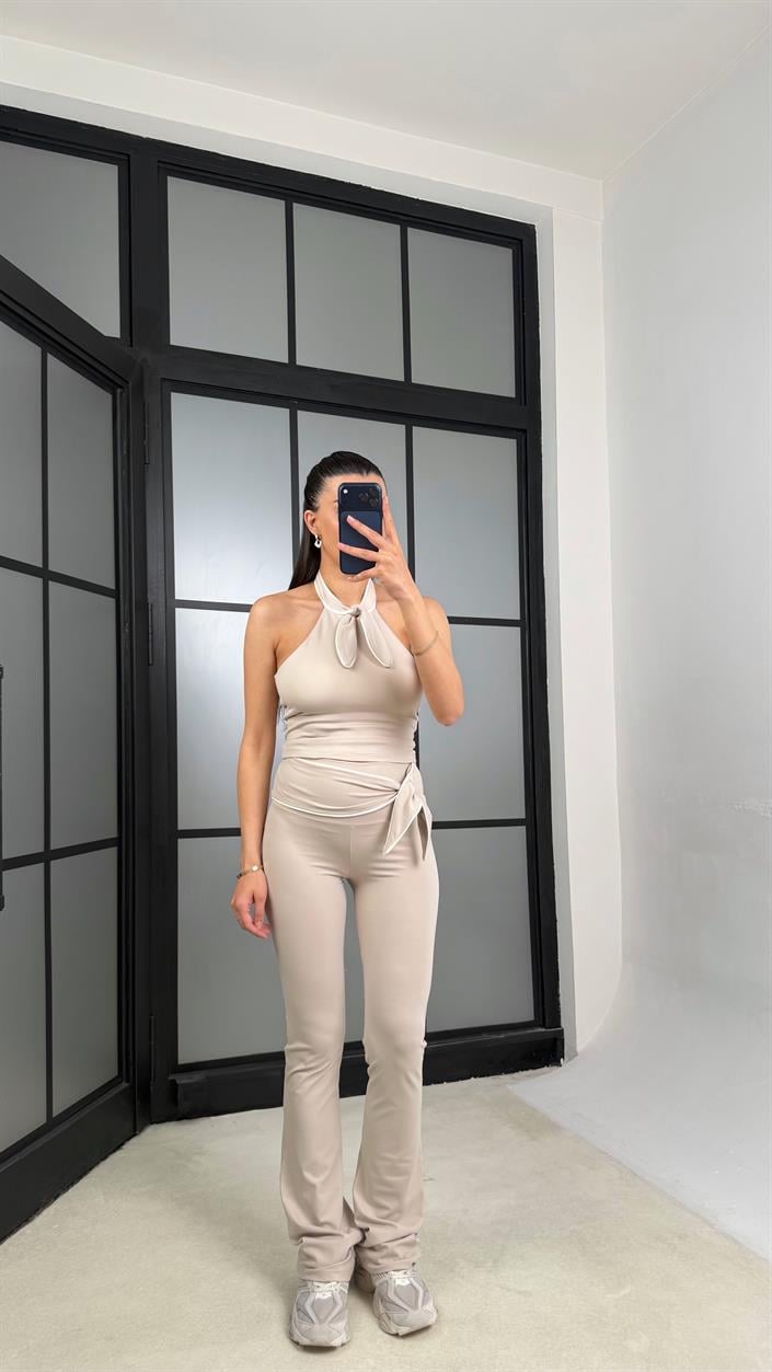Bej OYS Model Fiyonk Detaylı Crop Tayt Takım GAUS-01407