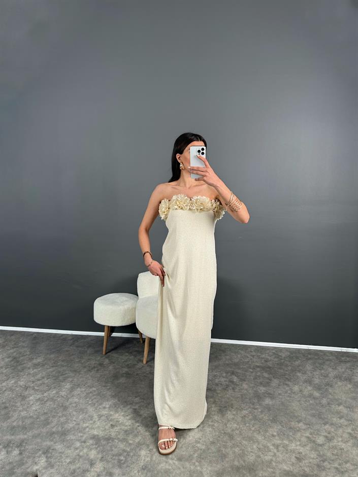 Look Krem Gül Detaylı Straplez Astarlı Elbise 