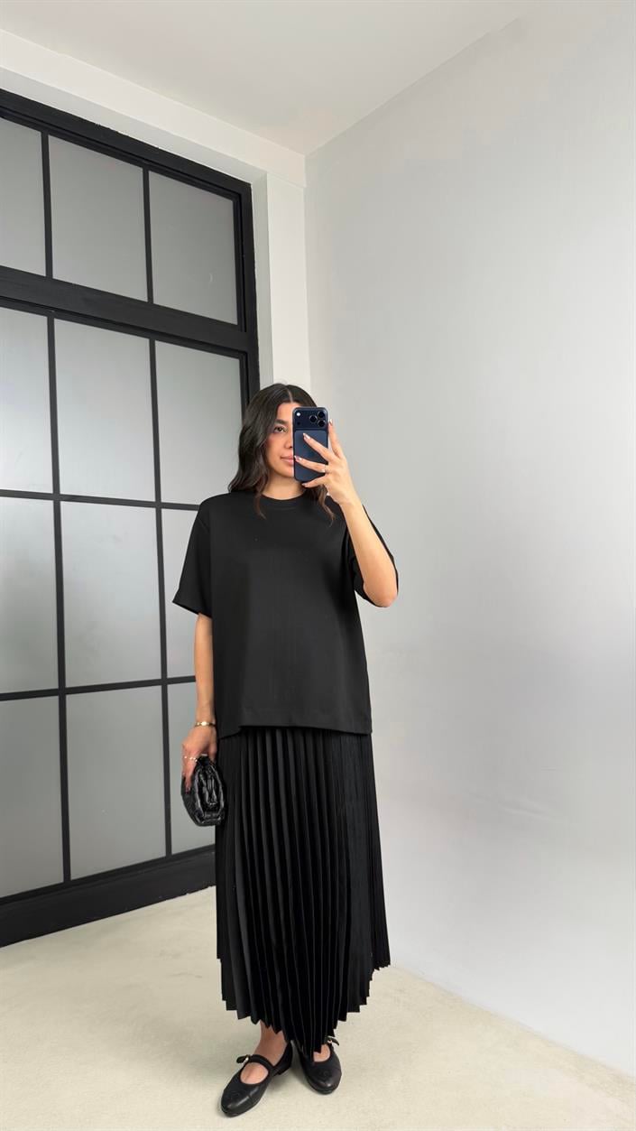 Siyah Ayarlanabilir Askılı Elbise Fermuarlı Tshirt Takıım GAUS-001156 GAUS-01157