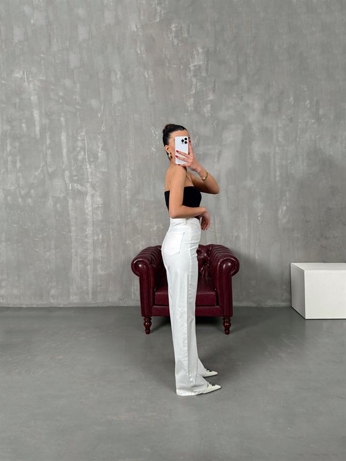 Mifa Beyaz Kemer Detaylı Jean