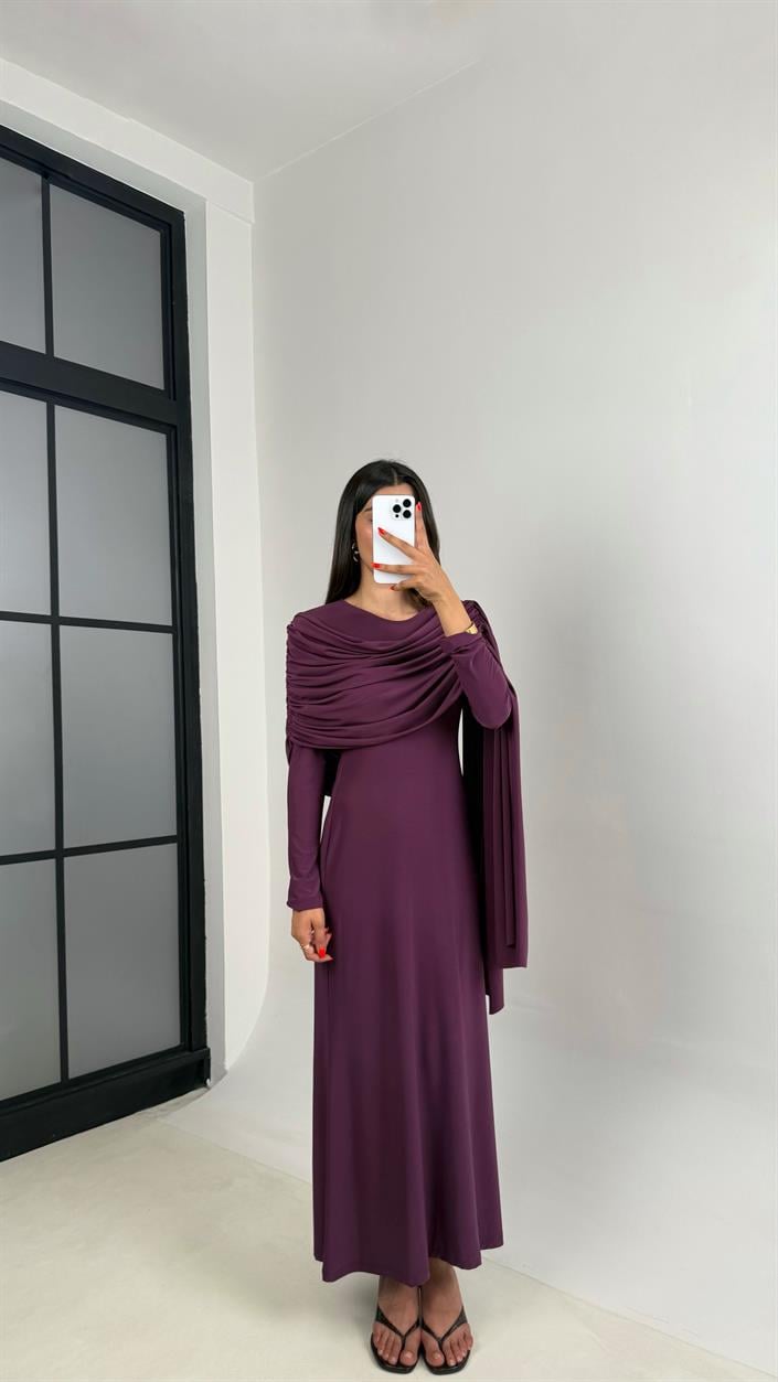 Mürdüm Pelerin Detaylı Sandy Kumaş Tasarım Elbise Gaus00692