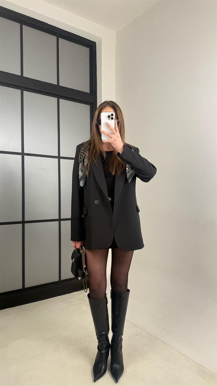 Siyah Astarlı Vatkalı Fular Detaylı Blazer Ceket GAUS-00976