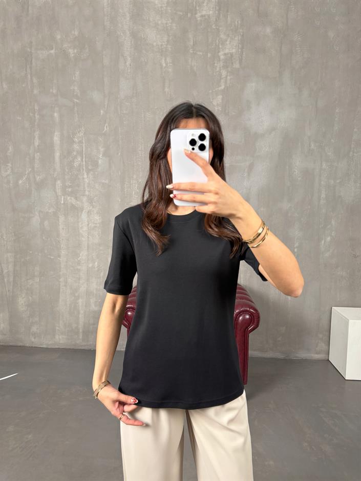 Pube Siyah Bisiklet Yaka Basic Tshirt