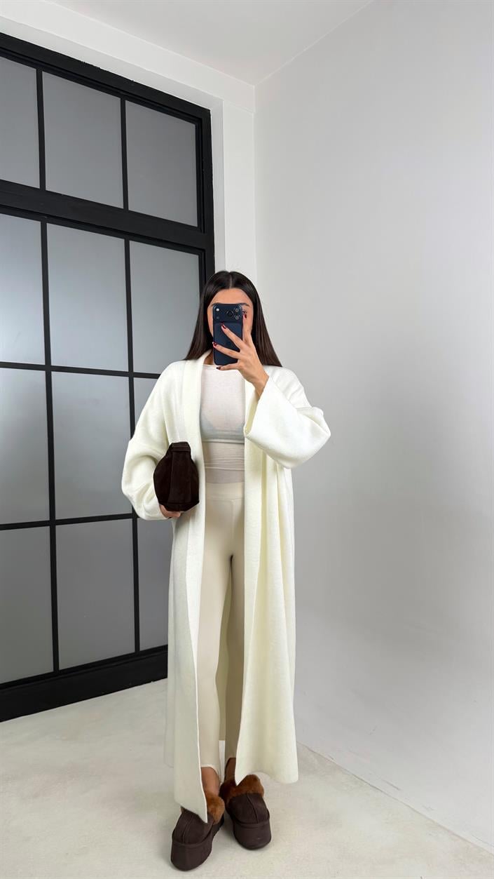 Ekru Oversize Maxi Boy Triko Hırka GAUS-00728