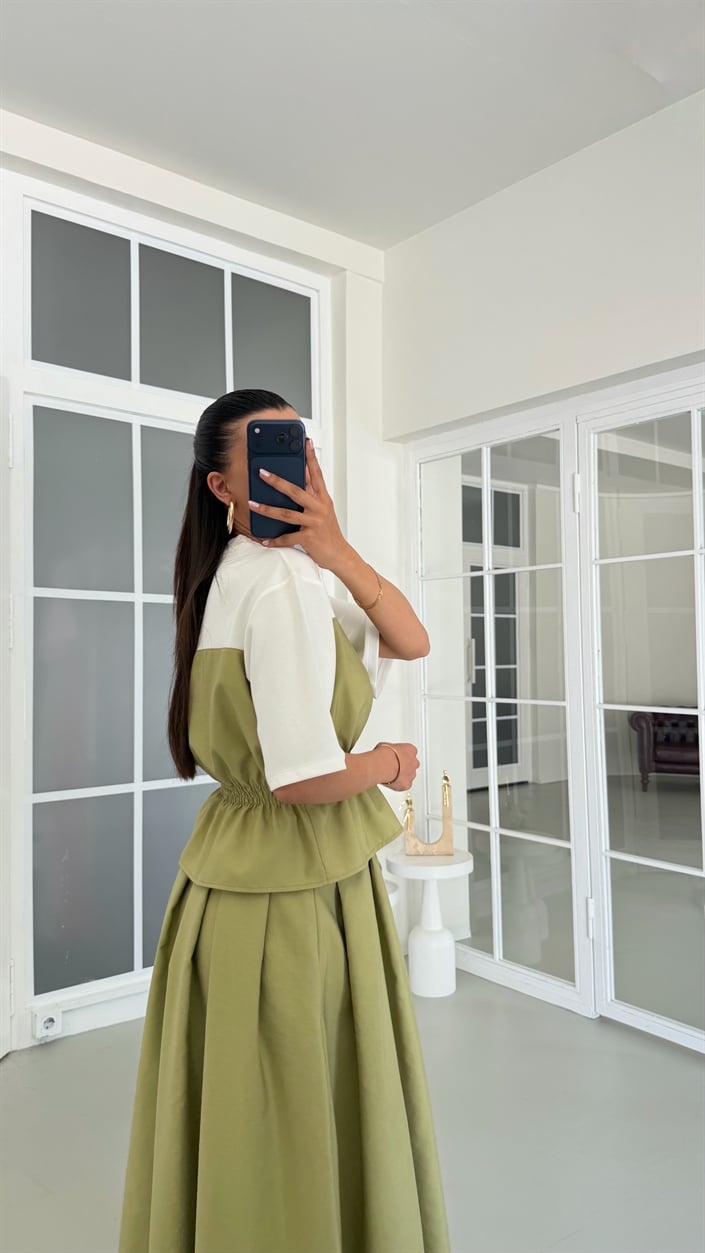 Yeşil TWST Model Beli Lastikli Bluz Etek İkili Takım GAUS-01768