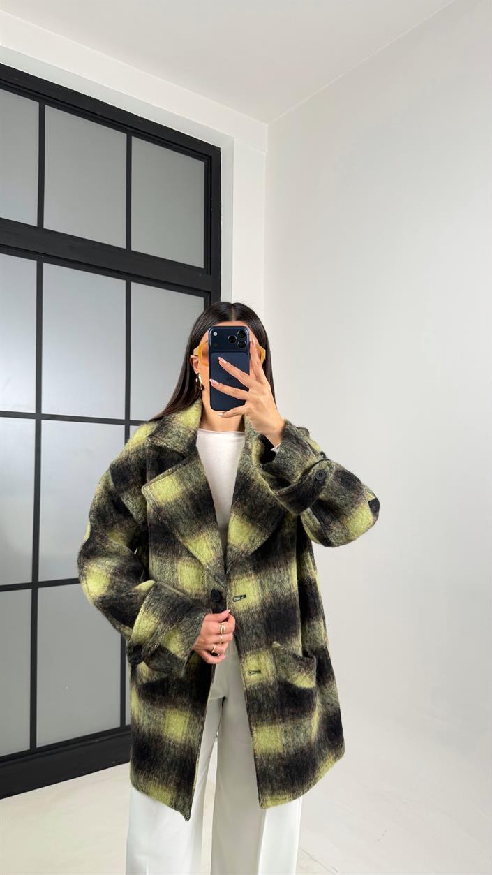 Yeşil Kareli Astarlı Cepli Tasarım Kaban GAUS-00804