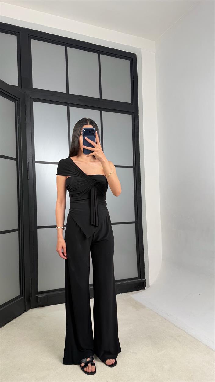 Siyah Asimetrik Bağlama Detaylı Bluz Beli Lastikli Pantolon Sandy Kumaş Takım GAUS-01509
