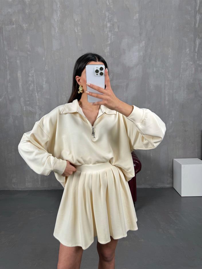 Mizu Krem Yaka Fermuarlı Sweat Pileli Şortlu Etek Modal Takım