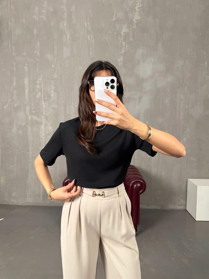 Pube Siyah Bisiklet Yaka Basic Tshirt