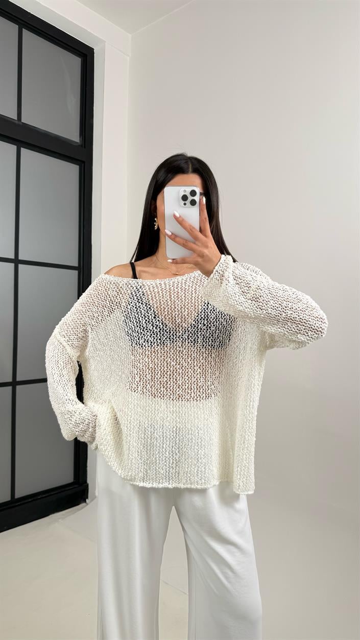 Beyaz Ajurlu Triko Bluz Gaus00372