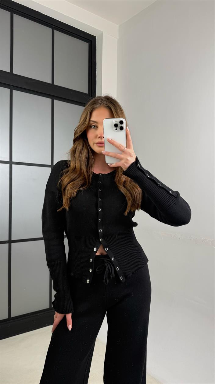 Siyah Çıtçıt Düğmeli Bluz  Beli Lastikli Pantolon  Triko İkili Takım GAUS-01144